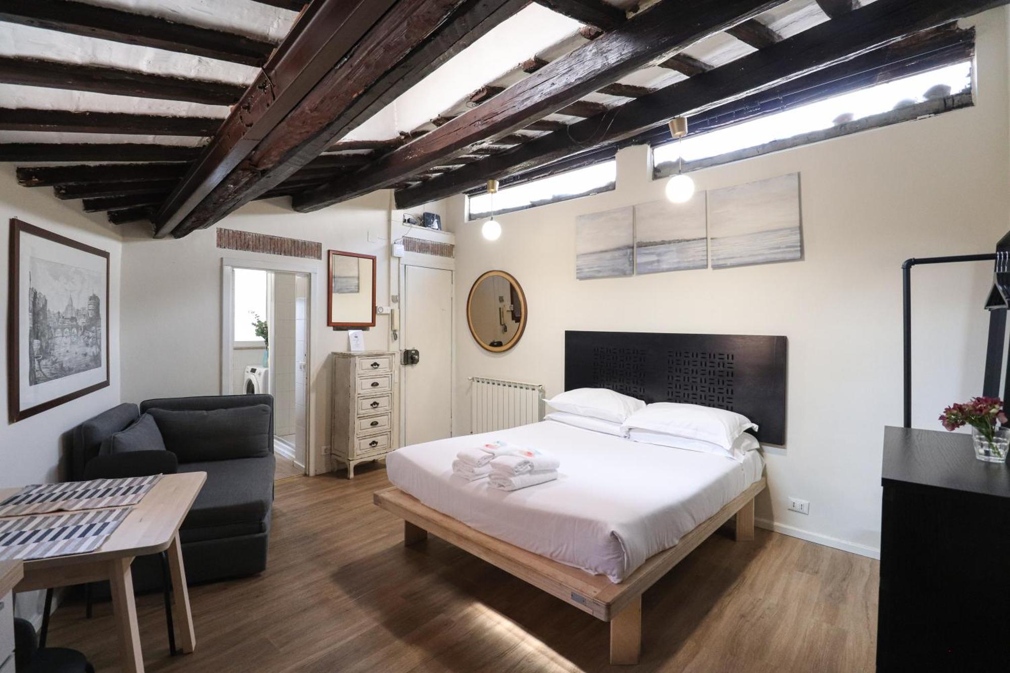 Cancelleria Apartment Rome
